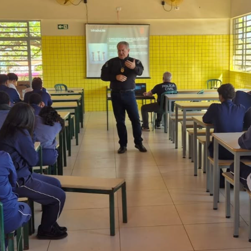 Educação e Prevenção: Polícia Civil promove palestra sobre o ECA em colégio cívico-militar